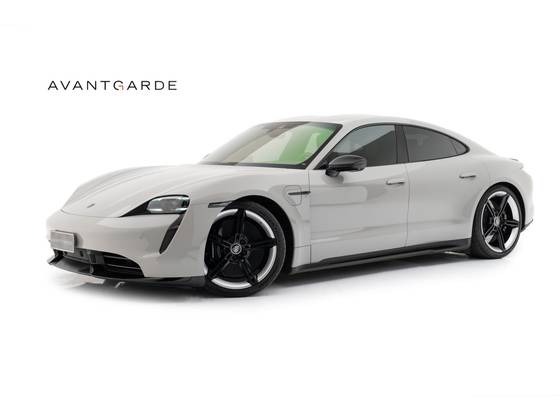 PORSCHE TAYCAN TURBO S ELÉTRICO PORSCHE TAYCAN TURBO S ELÉTRICO